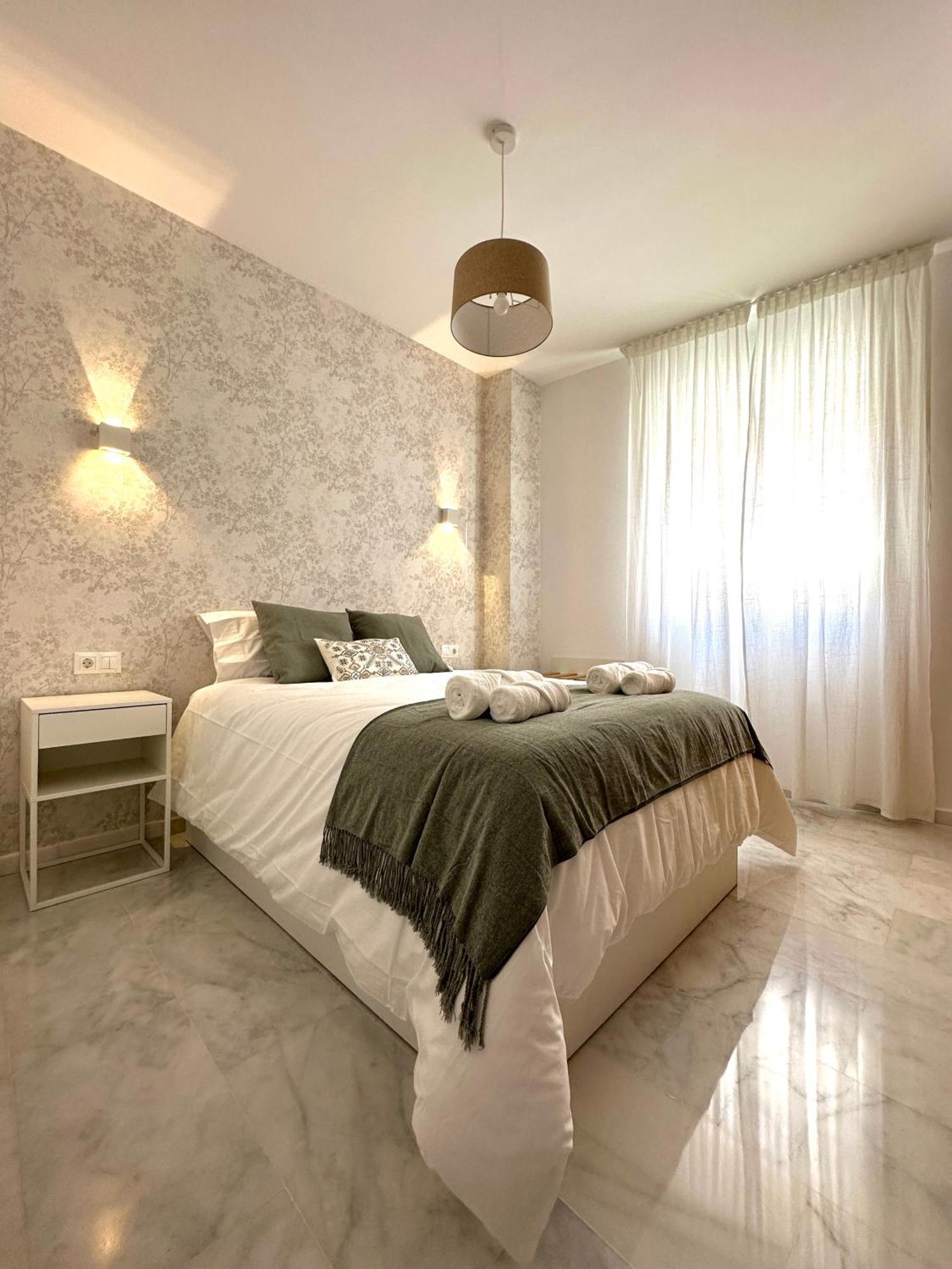 Kaluka Center - Free Parking Apartamento